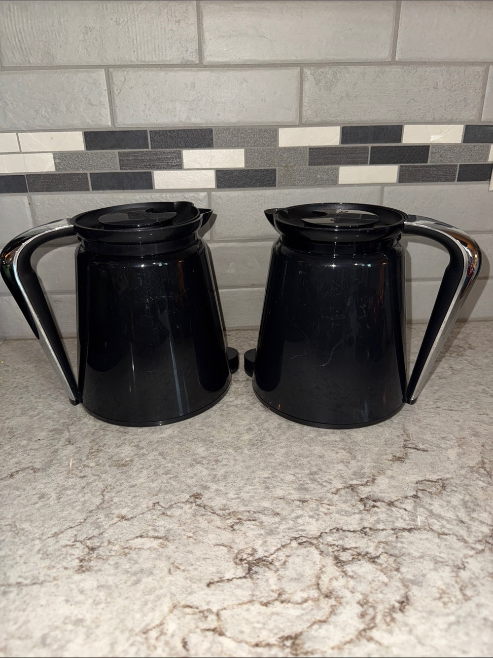 Set of 2 Keurig 2.0 Carafe Coffee pitcher Replacement Pot Black Chrome Handle